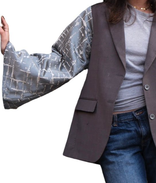 Statement Sleeve Blazer I